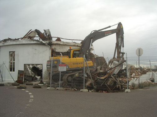 Yale Demolition 049