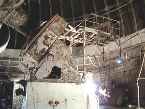 Damage to the mounting