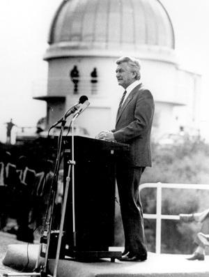 Prime Minister Bob Hawke opens the 2.3m ATT, 3 May 1985