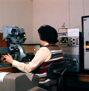 Zeiss comparator