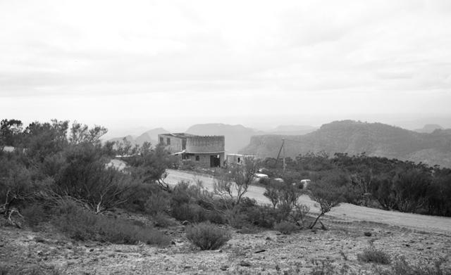 Construction of the 40" building