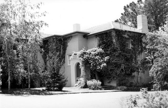 Director's Residence - 2000