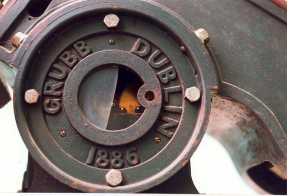 Farnham maker's plate