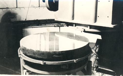 Reynolds 30" mirror, 1928
