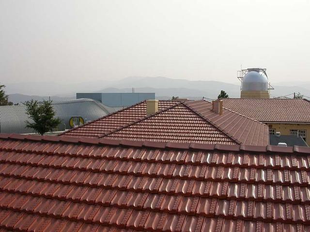 The repainted Farnham dome with the AITC in the background