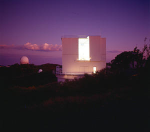 2.3m AAT building at dusk