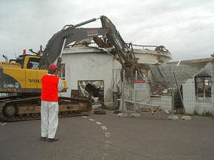 Yale Demolition 018