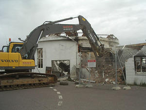 Yale Demolition 021
