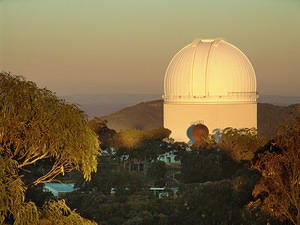 Siding Spring Observatory's Anglo Australian Telescope (external)